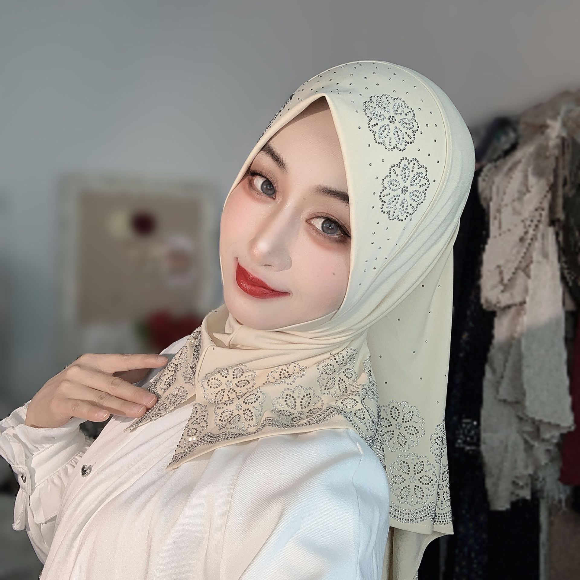 Women Fashion Designer - Hijab Muslim Siap Pakai Wanita Desain