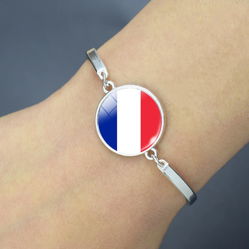 Gelang liontin bendera dunia P - Women Fashion Uk ulasan dan harga