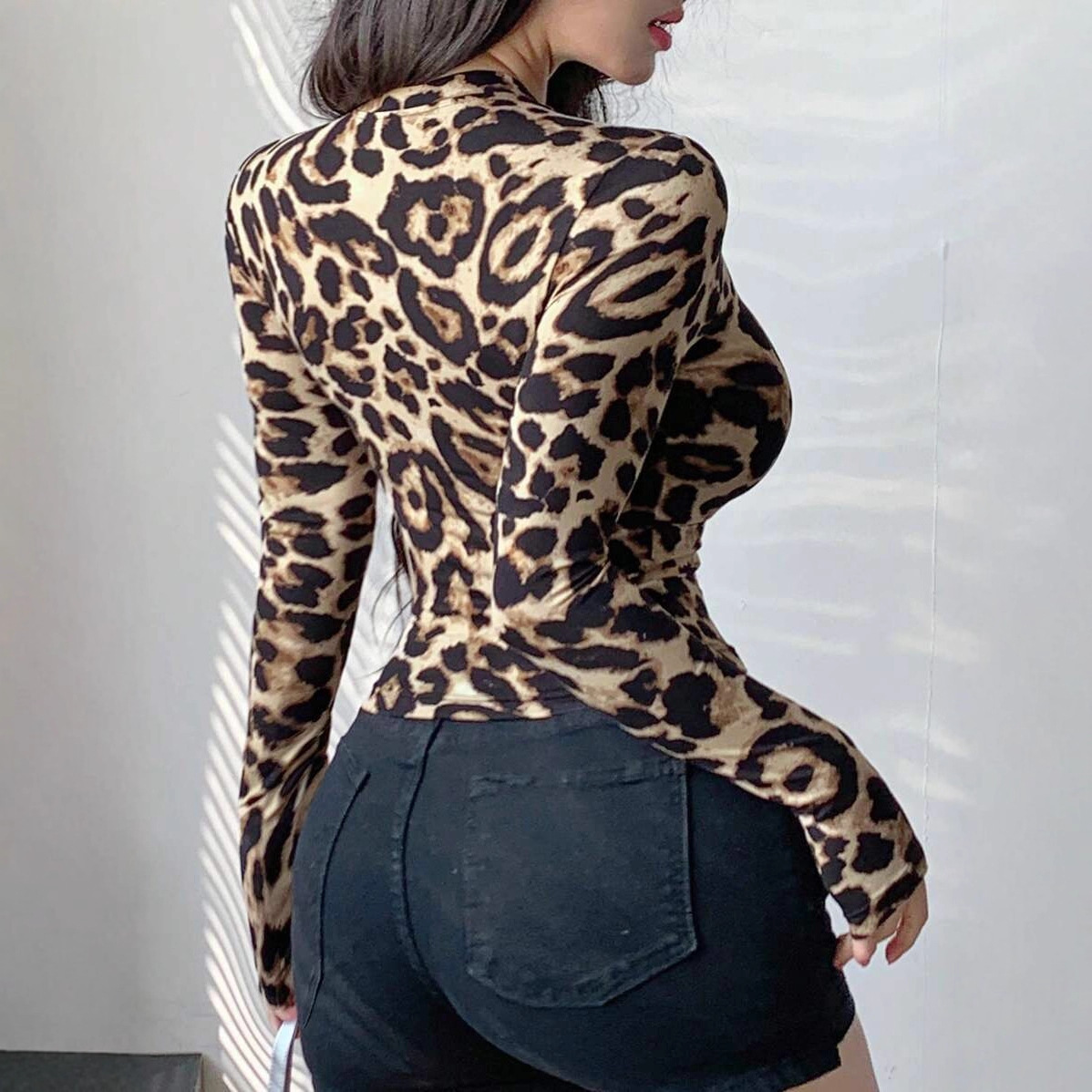 Jaket Crop Lengan Panjang Moti - Women Fashion Jackets ulasan dan harga